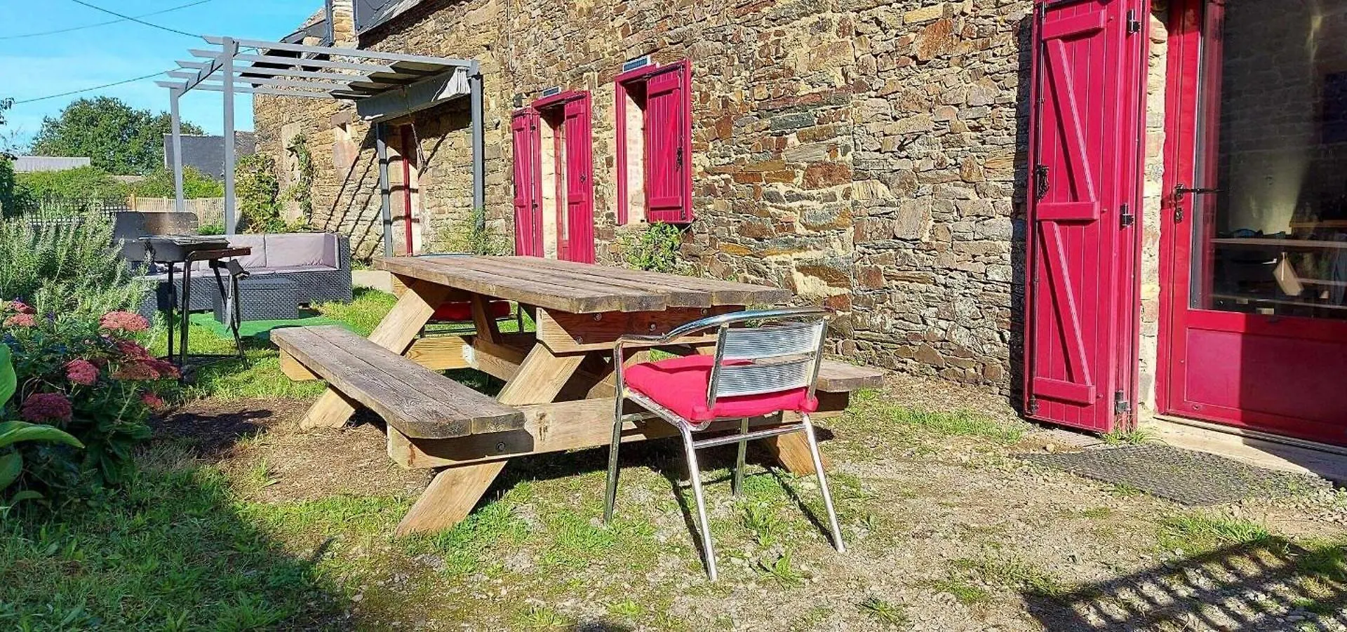 Maison De La Vilaine Saint-Dolay 0*,  Francie